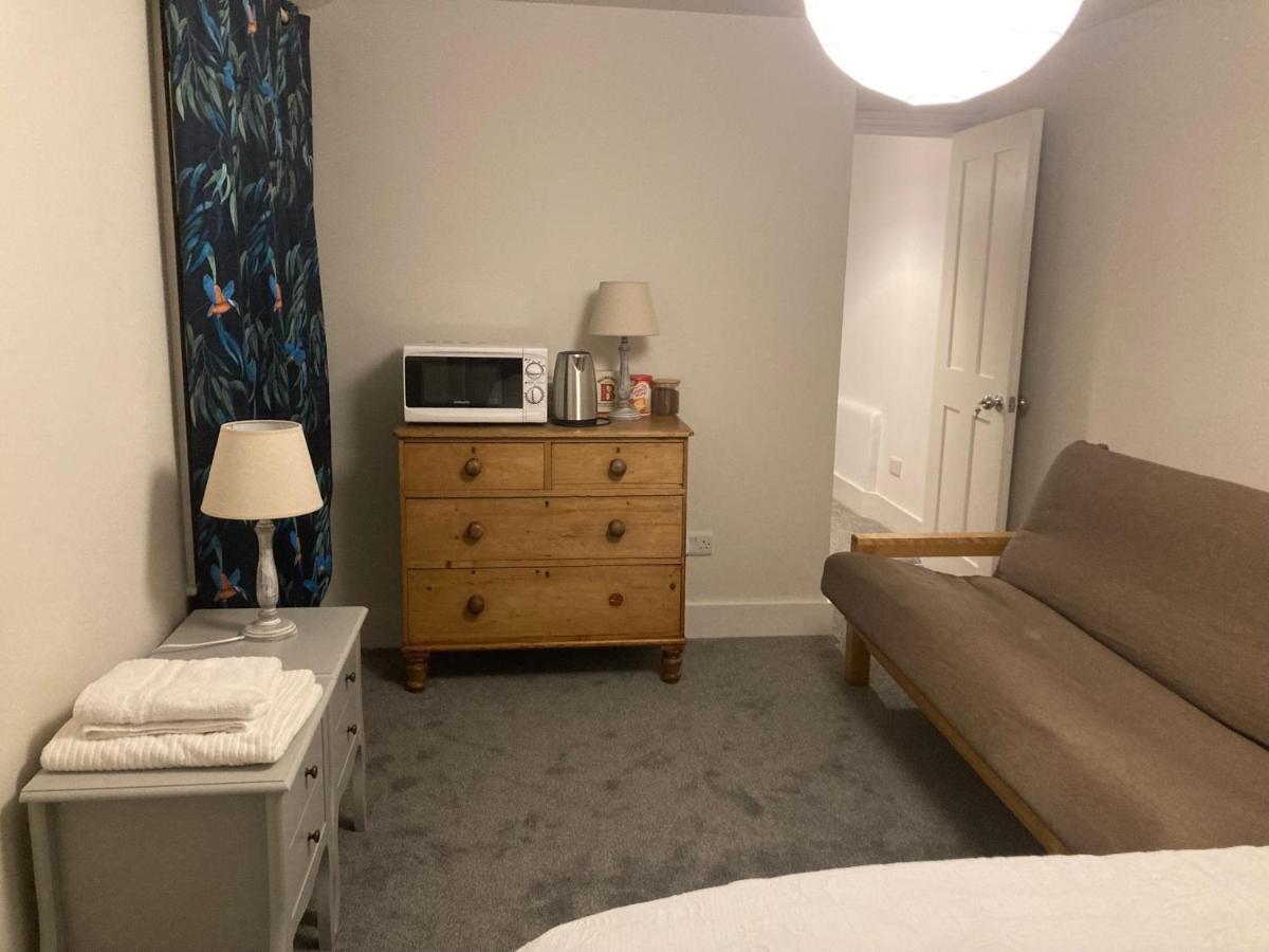 Beautiful 1-Bed Studio In London Exteriör bild
